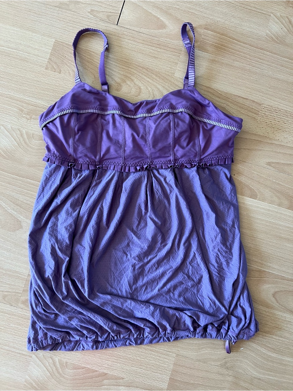 Lululemon Women’s Tank